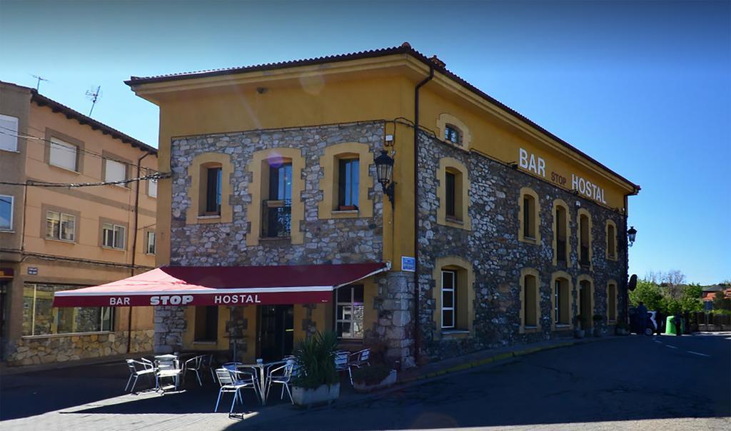 Hostal Bar Stop Hotel Velilla del Rio Carrion Exterior photo
